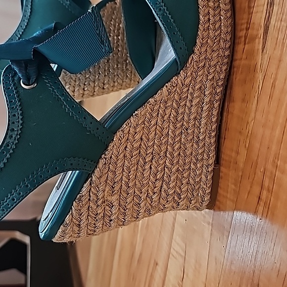 Tiefront Platform Sandal - Picture 4 of 4